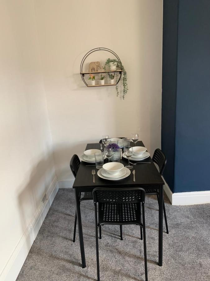 Windsor 4 - Spacious Beautiful 4 Bdrm Maisonette Nr Ncle Free Wifi Free Parking Gateshead Eksteriør billede
